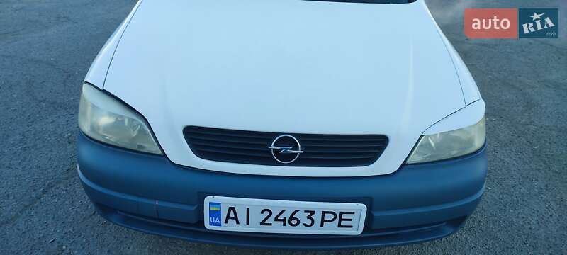 Седан Opel Astra 2003 в Белой Церкви