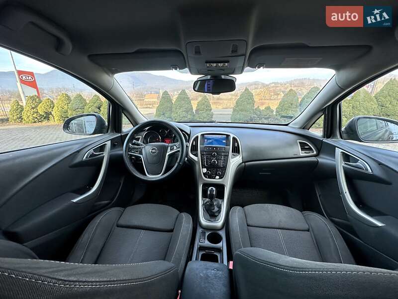 Универсал Opel Astra 2010 в Хусте фото 2 Универсал Opel Astra 2010 в Хусте