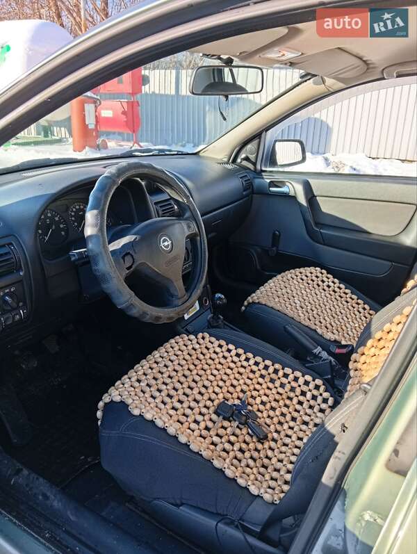 Седан Opel Astra 2009 в Житомире