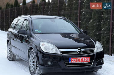 Універсал Opel Astra 2008 в Старокостянтинові