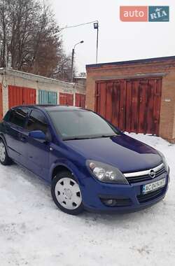 Хетчбек Opel Astra 2006 в Луцьку