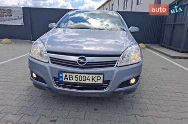 Універсал Opel Astra 2009 в Вінниці