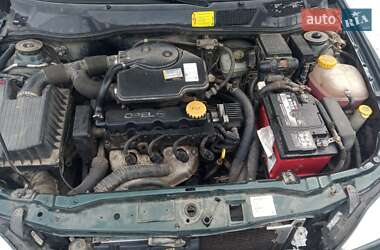 Хэтчбек Opel Astra 1998 в Мостиске