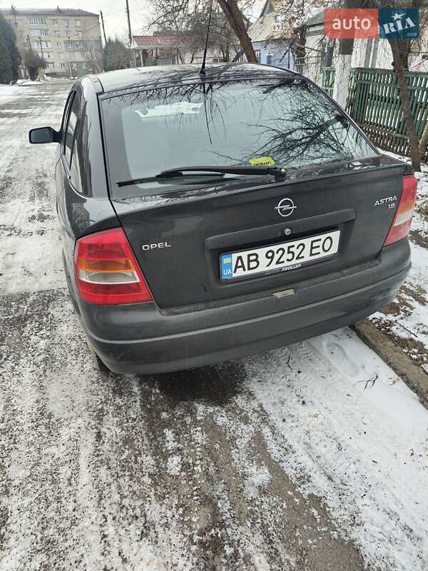 Хетчбек Opel Astra 2002 в Тульчині