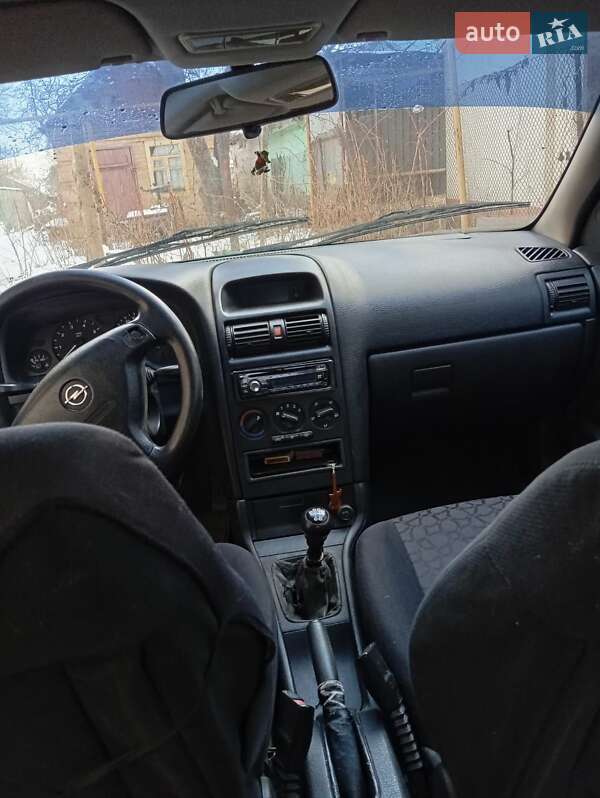Хэтчбек Opel Astra 1999 в Кропивницком