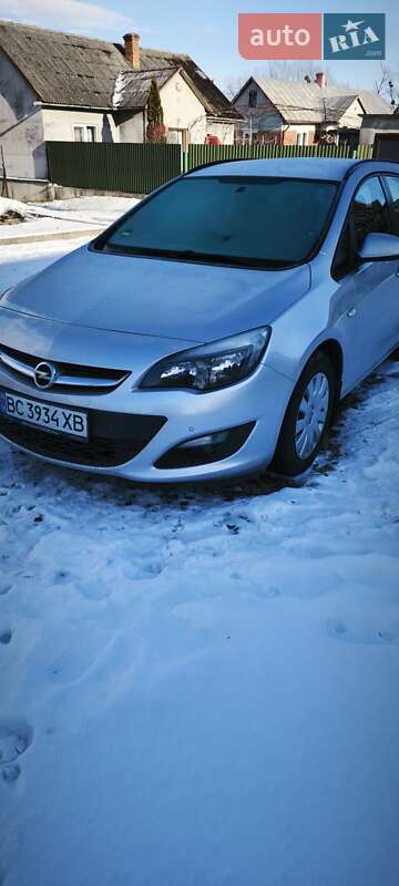 Opel Astra 2014