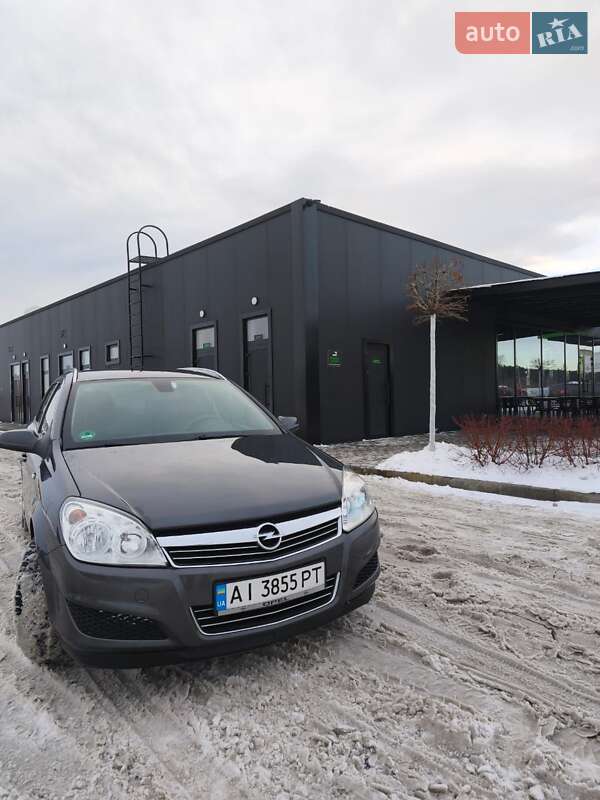 Универсал Opel Astra 2008 в Броварах