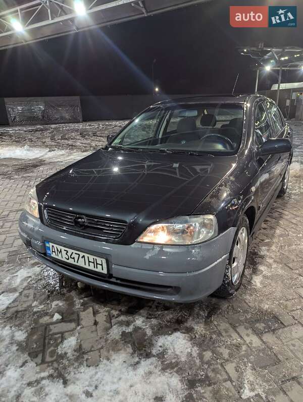 Хэтчбек Opel Astra 1998 в Полтаве фото Хэтчбек Opel Astra 1998 в Полтаве