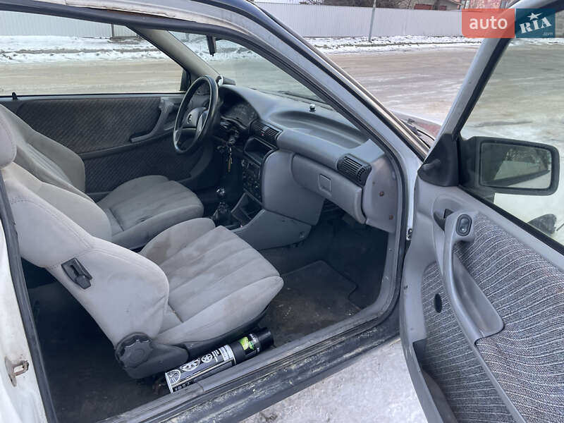Хэтчбек Opel Astra 1992 в Черновцах фото 5 Хэтчбек Opel Astra 1992 в Черновцах