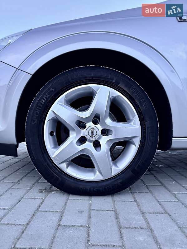 Универсал Opel Astra 2007 в Дрогобыче