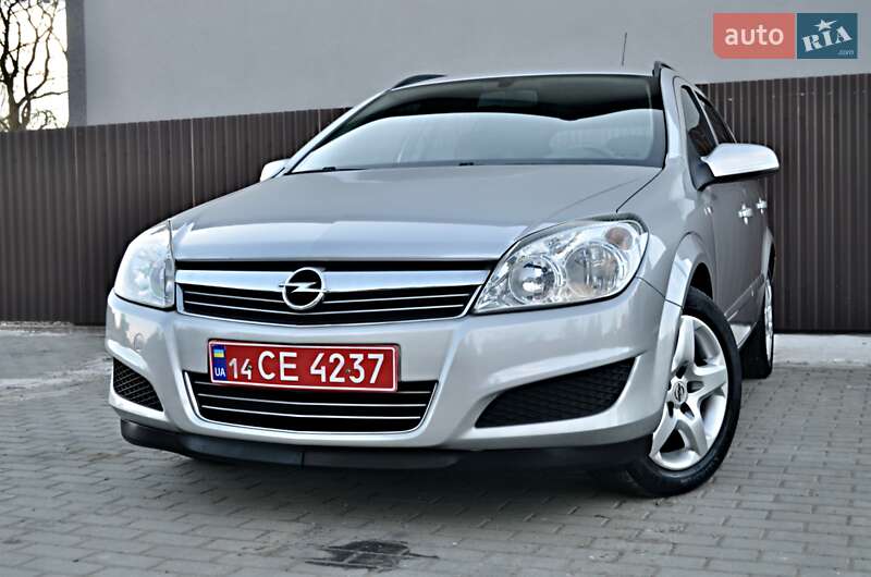 Универсал Opel Astra 2007 в Дрогобыче