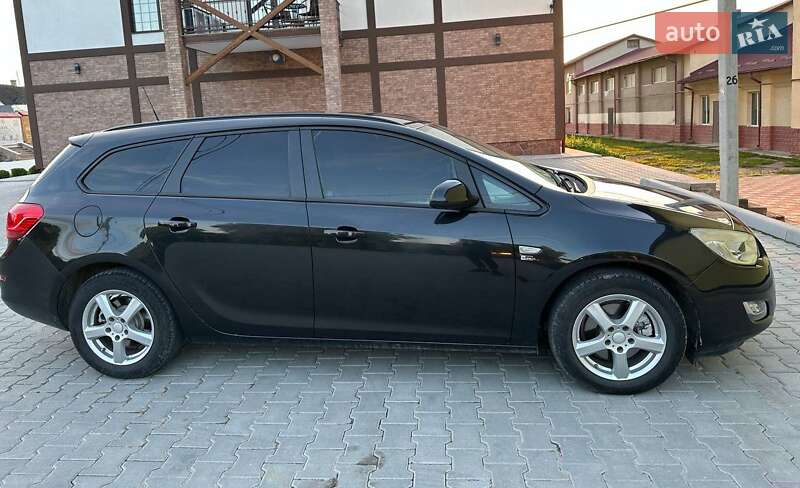 Універсал Opel Astra 2012 в Тернополі фото 2 Універсал Opel Astra 2012 в Тернополі