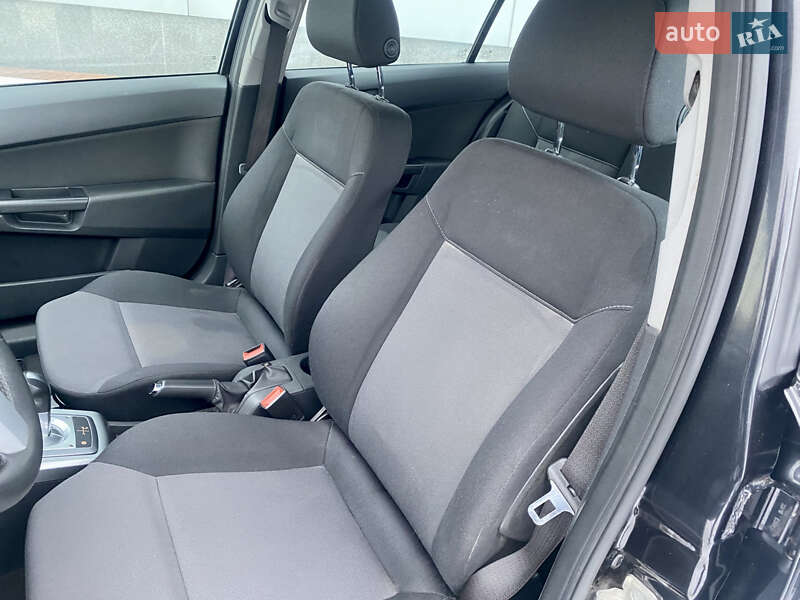 Хетчбек Opel Astra 2012 в Білій Церкві фото 25 Хетчбек Opel Astra 2012 в Білій Церкві