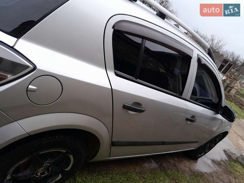 Хетчбек Opel Astra 2008 в Миколаєві