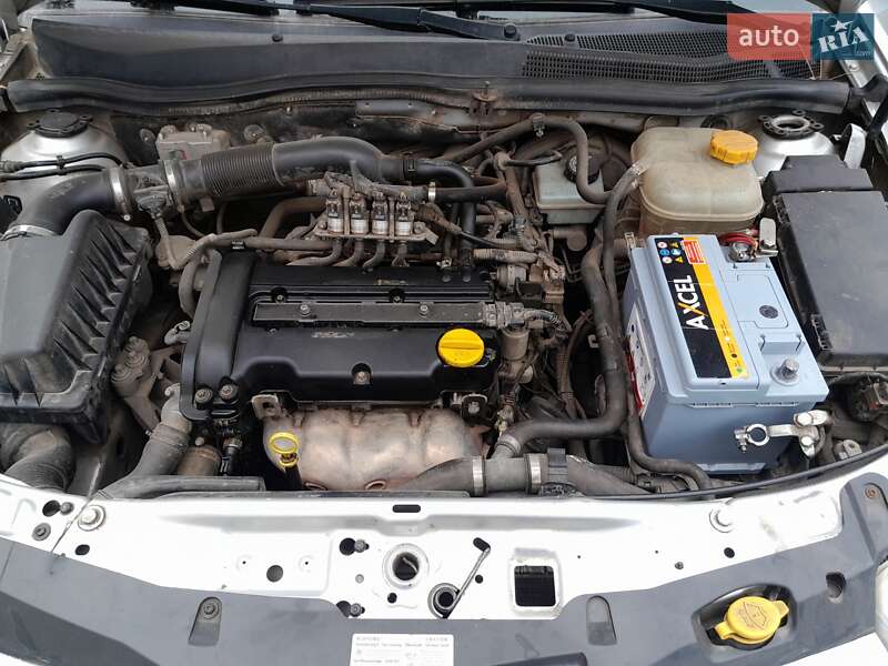 Хетчбек Opel Astra 2008 в Миколаєві