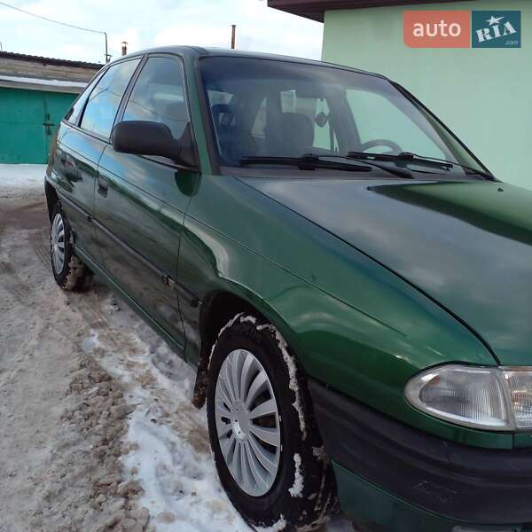 Хетчбек Opel Astra 1996 в Рівному фото 5 Хетчбек Opel Astra 1996 в Рівному