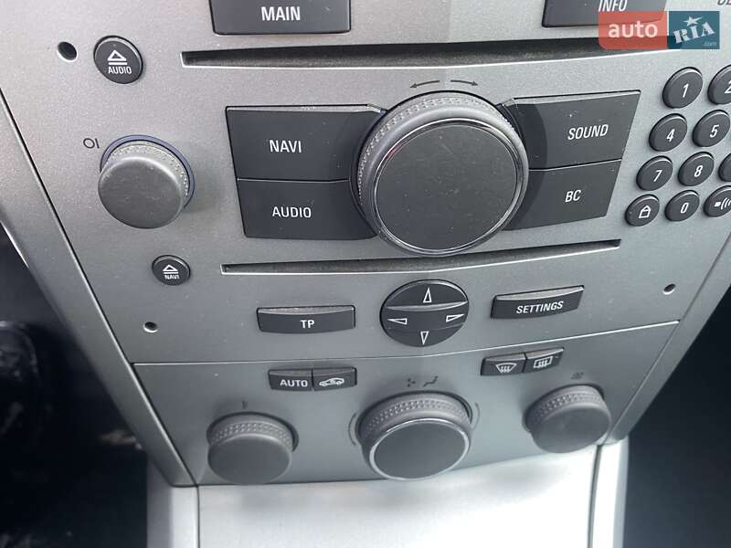 Хэтчбек Opel Astra 2007 в Тальном