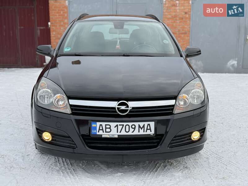 Універсал Opel Astra 2006 в Вінниці