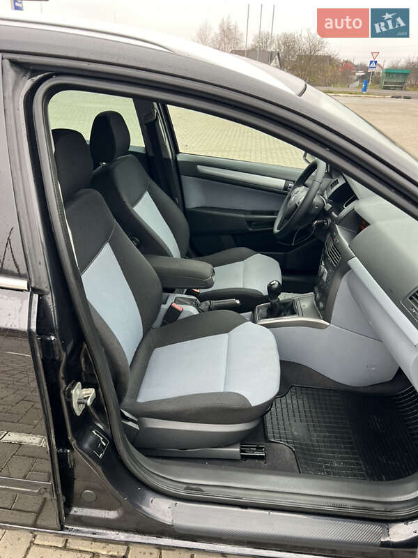 Універсал Opel Astra 2005 в Луцьку фото 16 Універсал Opel Astra 2005 в Луцьку