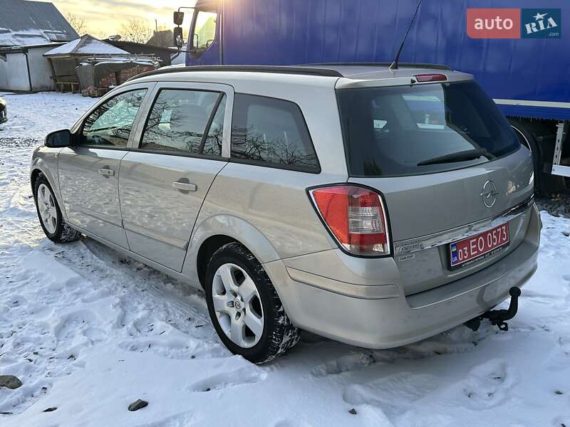 Універсал Opel Astra 2005 в Рівному фото 6 Універсал Opel Astra 2005 в Рівному