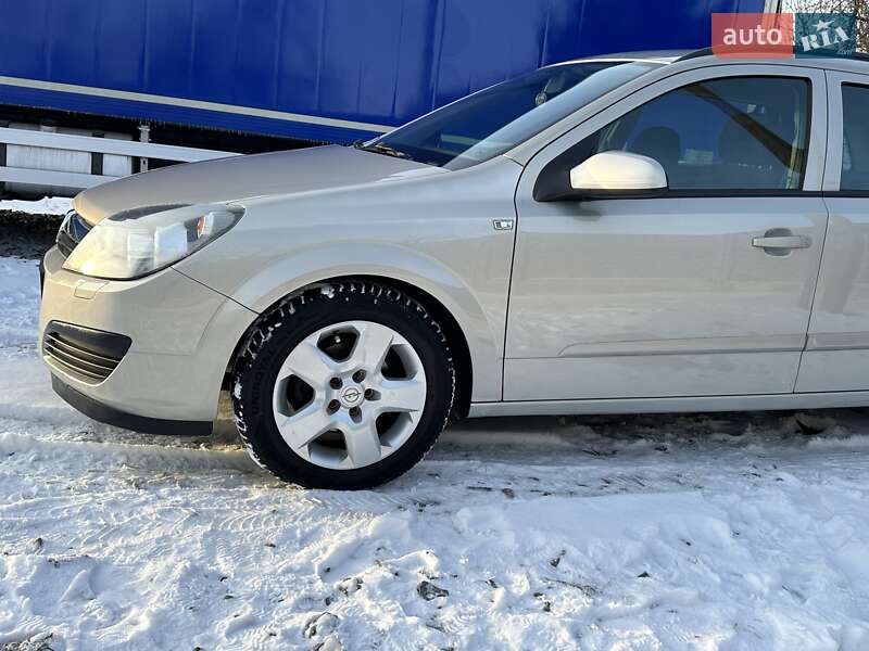 Універсал Opel Astra 2005 в Рівному фото 18 Універсал Opel Astra 2005 в Рівному