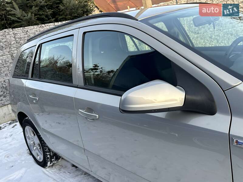 Універсал Opel Astra 2005 в Рівному фото 20 Універсал Opel Astra 2005 в Рівному