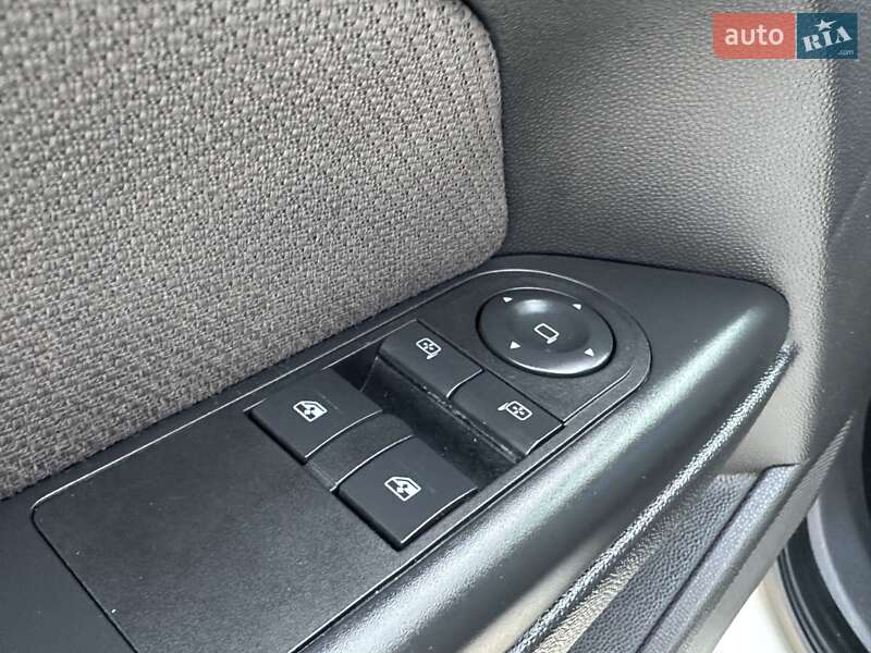 Універсал Opel Astra 2005 в Рівному фото 43 Універсал Opel Astra 2005 в Рівному