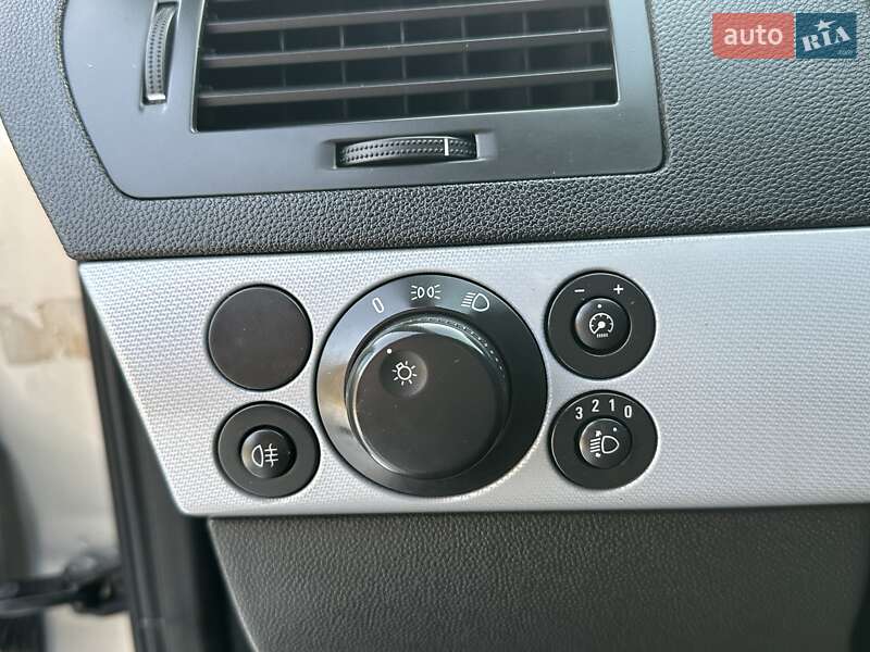 Універсал Opel Astra 2005 в Рівному фото 47 Універсал Opel Astra 2005 в Рівному