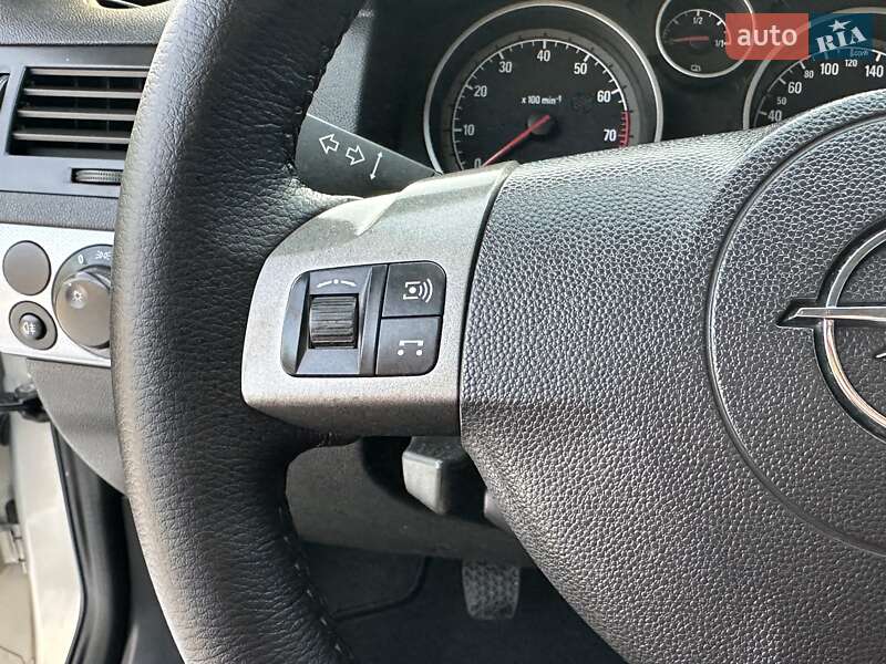 Універсал Opel Astra 2005 в Рівному фото 55 Універсал Opel Astra 2005 в Рівному