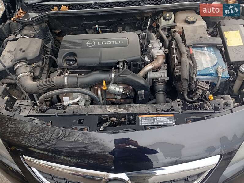 Универсал Opel Astra 2011 в Красилове