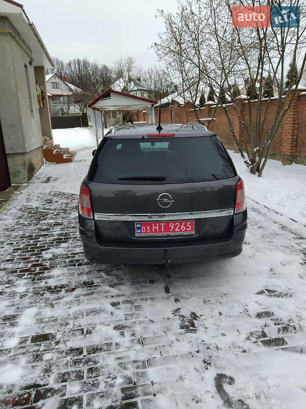 Универсал Opel Astra 2008 в Луцке фото 5 Универсал Opel Astra 2008 в Луцке