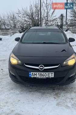 Універсал Opel Astra 2014 в Бердичеві