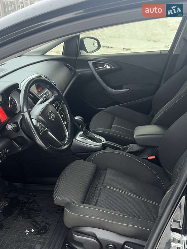 Универсал Opel Astra 2014 в Бердичеве фото 7 Универсал Opel Astra 2014 в Бердичеве