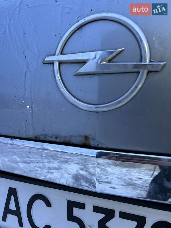 Универсал Opel Astra 2005 в Луцке