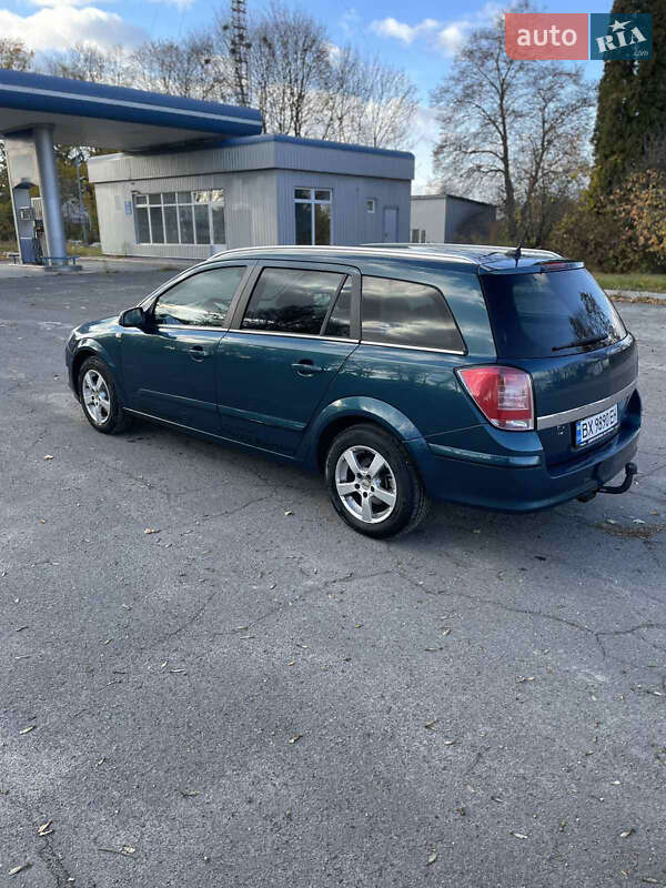 Універсал Opel Astra 2007 в Кам'янець-Подільському