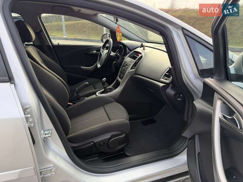 Универсал Opel Astra 2011 в Браиловом фото 13 Универсал Opel Astra 2011 в Браиловом