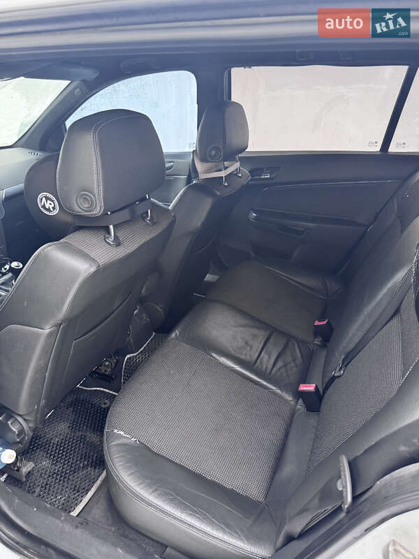 Универсал Opel Astra 2005 в Луцке