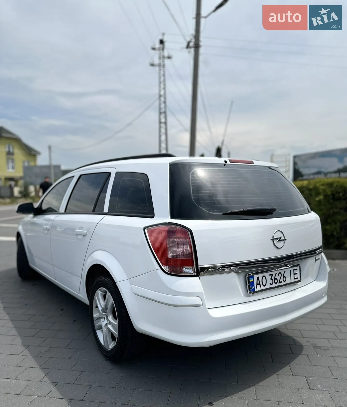 2010 Opel Astra - мініатюра 4