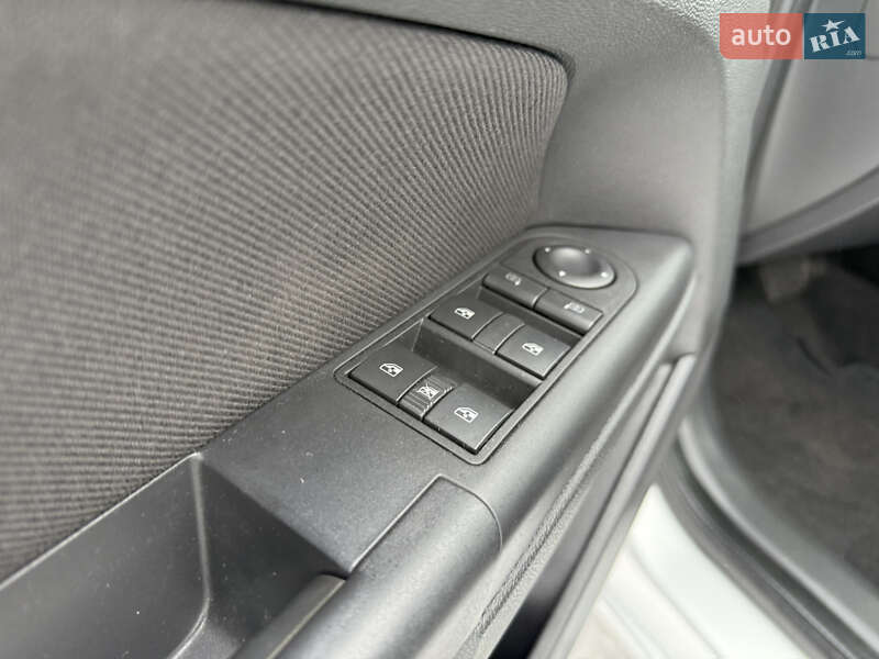 Хэтчбек Opel Astra 2004 в Виннице фото 21 Хэтчбек Opel Astra 2004 в Виннице