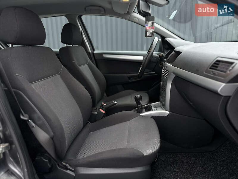 Хетчбек Opel Astra 2009 в Вінниці