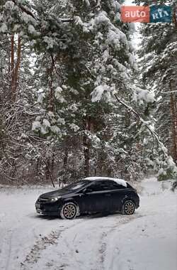 Купе Opel Astra 2009 в Василькове