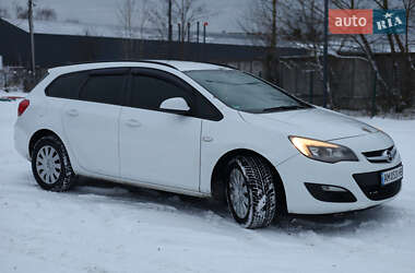 Универсал Opel Astra 2014 в Житомире