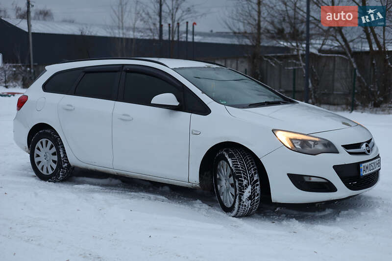 Opel Astra 2014 Opel Astra 2014