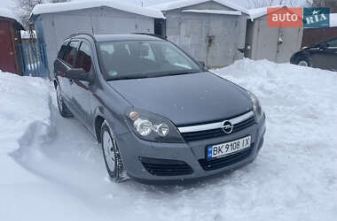 Универсал Opel Astra 2006 в Ровно