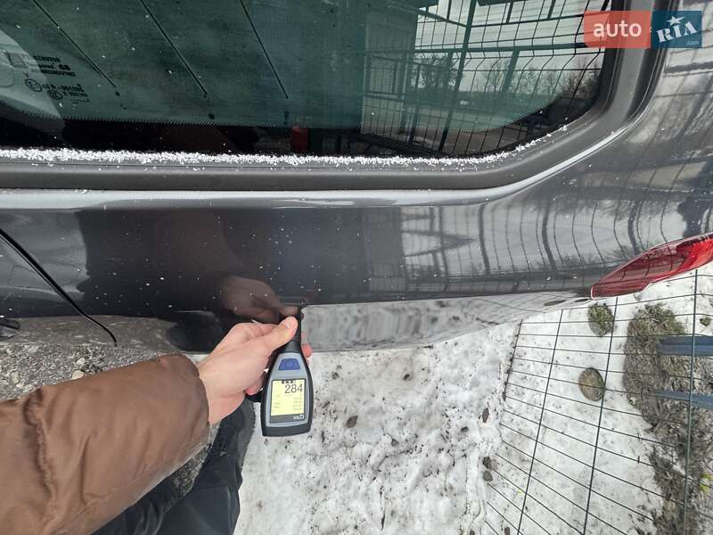 Универсал Opel Astra 2011 в Сумах