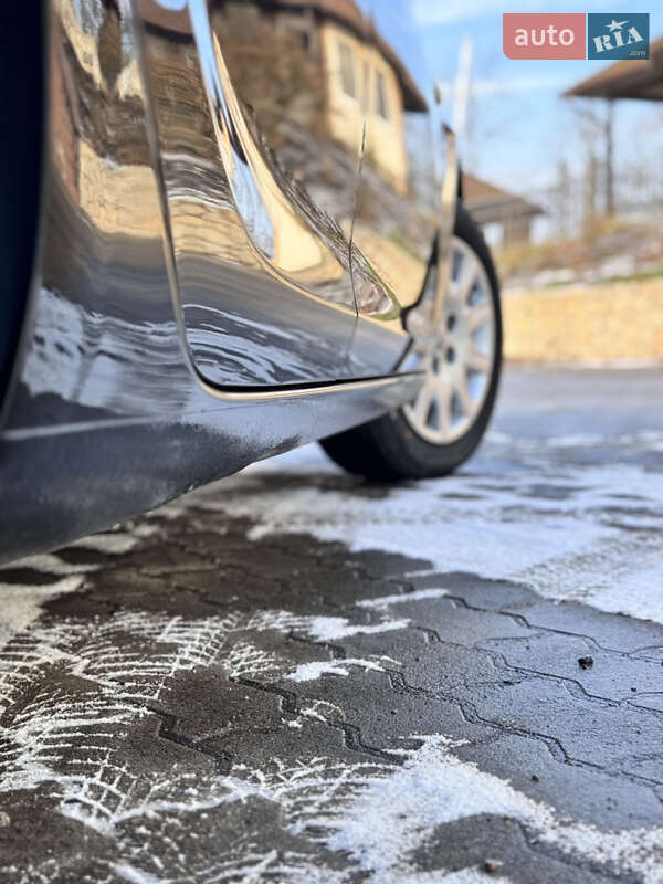 Хэтчбек Opel Astra 2010 в Великой Багачке