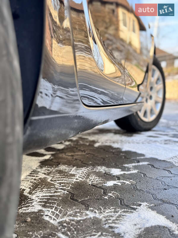 Хэтчбек Opel Astra 2010 в Великой Багачке