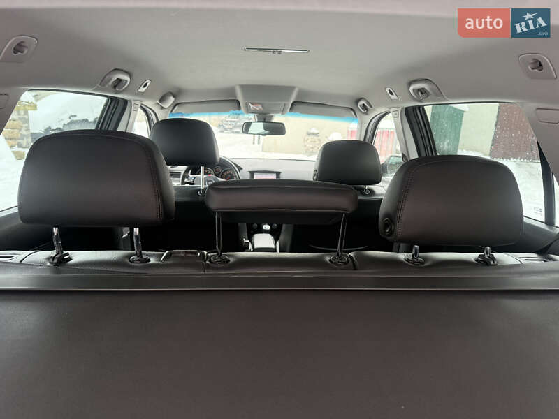 Универсал Opel Astra 2010 в Калуше