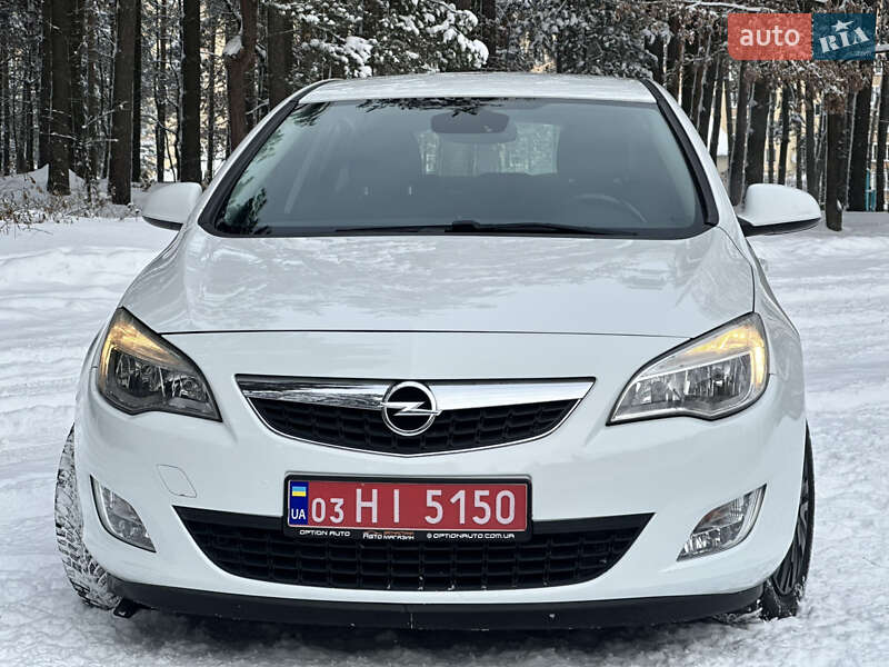 Хэтчбек Opel Astra 2012 в Львове фото 4 Хэтчбек Opel Astra 2012 в Львове
