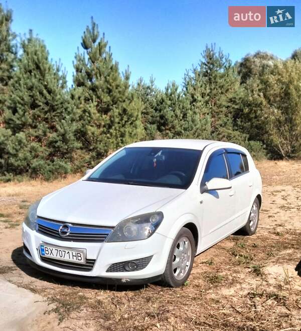Opel Astra 2009